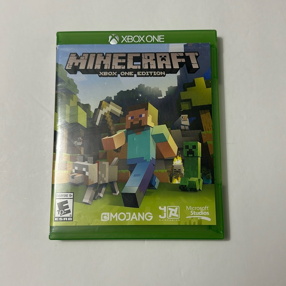 Minecraft one edition. XBOX ONE,pre owned
